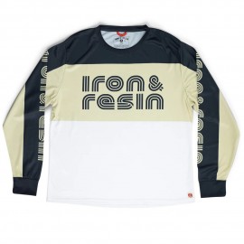 IRON AND RESIN NATIONAL JERSEY LONG TEE