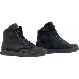 FORMA CITY DRY BLACK BOOTS